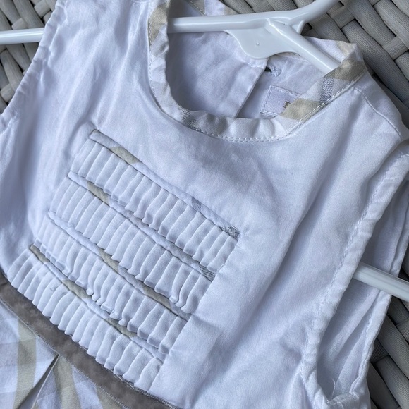 INFANT GIRLS Burberry Dress Size 3 Months - Picture 10 of 12